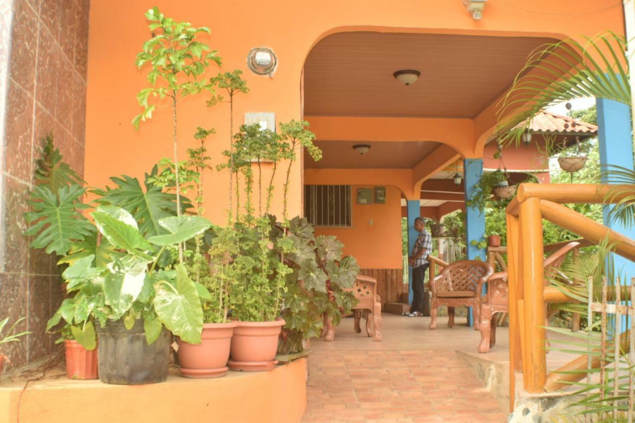 Hostel Bulaba Santa Fe  Buitenkant foto